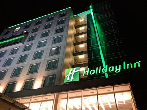 First Night at the Holiday Inn Bandung Pasteur | Food 8nd Trips