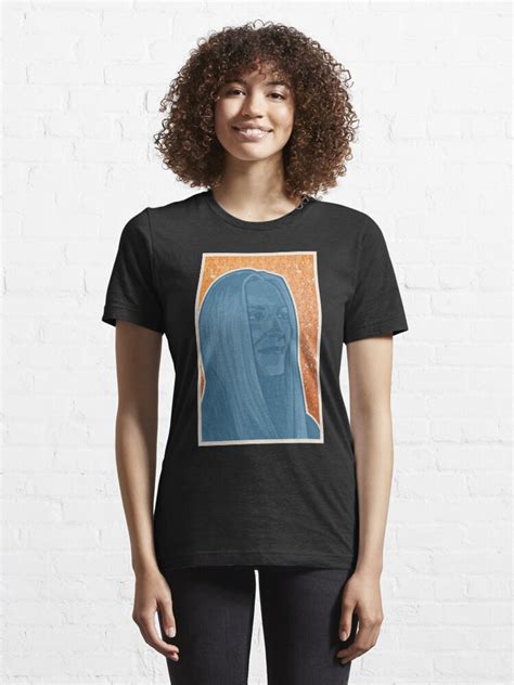 "Final Girl - Sally Hardesty " T-shirt by Moderncooka | Redbubble