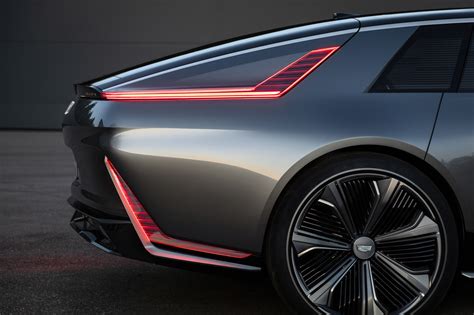 Cars On Twitter Cadillac Has Unveiled A Pre Production Version