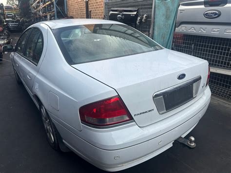 Wrecking 2002 Ford Ba Fairmont Ghia For Parts Only Ford Pro Wreckers