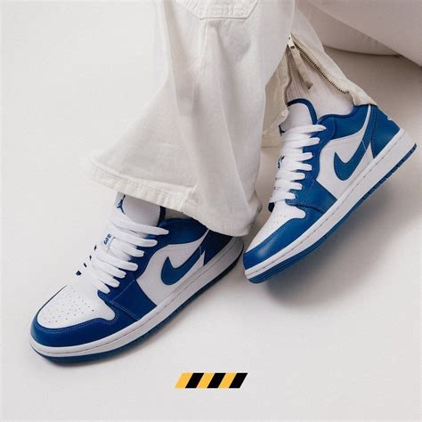 Regenerativ Dynamik Bluten Jordan 1 Low Marina Blue On Feet Politik