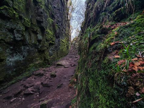 16 Beautiful Best Short Walks In The Peak District Peak District Walks