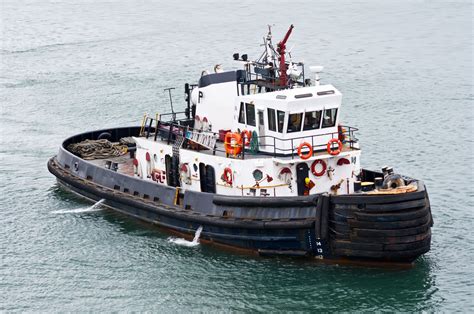 Tugboat Ship Boat Tug Wallpapers Hd Desktop And Mobile Backgrounds