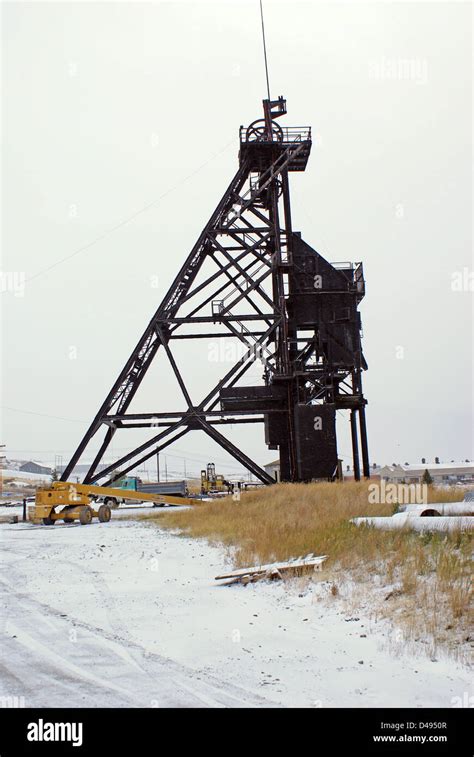 Copper Mine Shaft Headframe Stock Photo Alamy