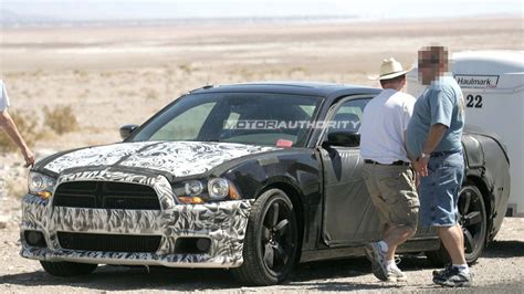 Spy Shots: 2011 Dodge Charger SRT8