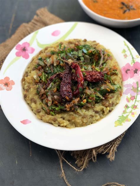 Tadkewali Masoor Dal Khichdi Recipe With Garlic Onion By Archana S