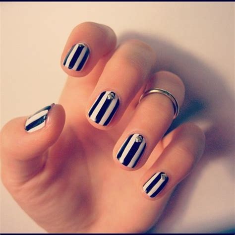 Black And White Striped Nails Pictures, Photos, and Images for Facebook ...