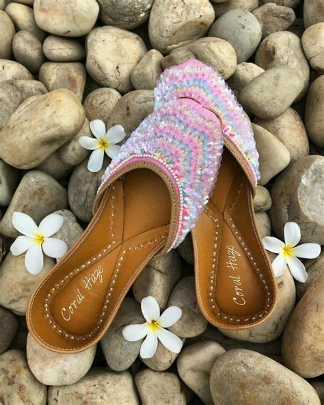 Beautiful Sendal Footwear Design Women Indian Shoes Pretty Sandals