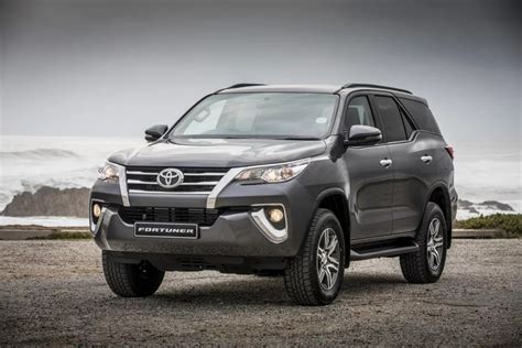 Toyota Fortuner Suv 7 Seat