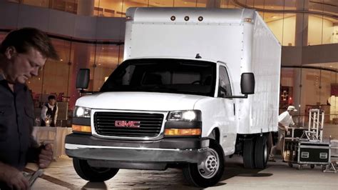 2021 Gmc Savana Cutaway Van Commercial Vehicle