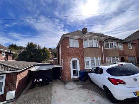 3 Bed Semi Detached House For Sale In Chairborough Road Cressex