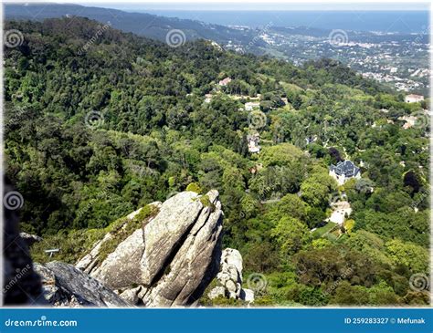 Vistas A Sintra Portugal Desde Las Murallas Del Castillo Morisco