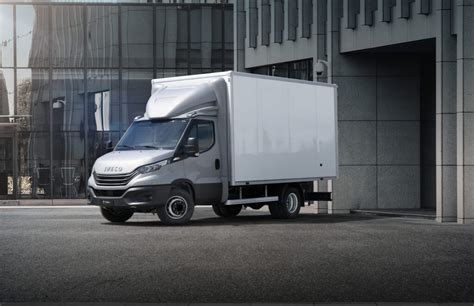 L IVECO Daily Eletto Light Truck Of The Year Del Van Fleet World Per La