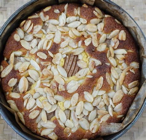 Versunkener Birnenkuchen Mit Mandeln Lindau Rezept Kochbar De