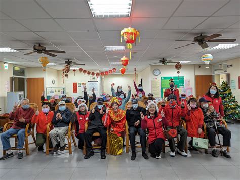 板橋榮家陳桂美主任扮女財神 祝福長輩龍年萬事豐盛 國軍退除役官兵輔導委員會 板橋榮譽國民之家