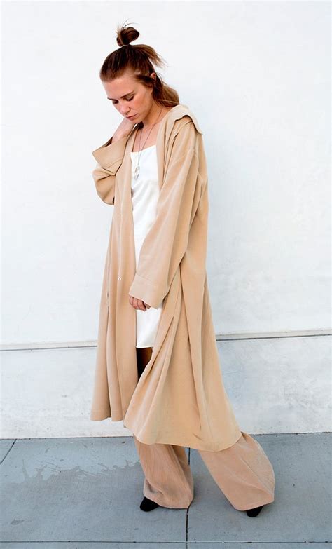 Raz Es Porque Nude O Novo Preto Steal The Look