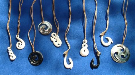 Polynesian Pendants Necklaces By Shars Scrimshaw Usa