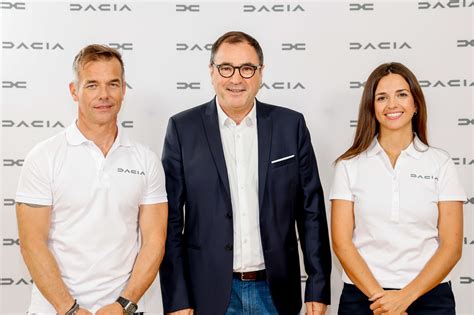 Dacia De S Bastien Loeb Para O Dakar Apresentado Na R Tromobile