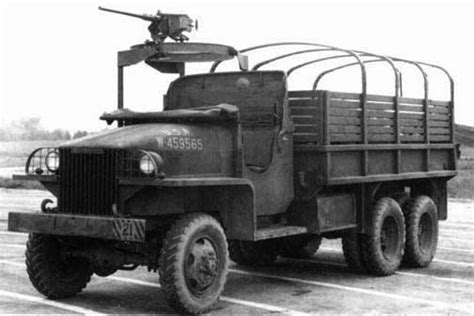 Photo Studebaker Us6 2 12 Ton 6x6 Transport Truck Built To The Same