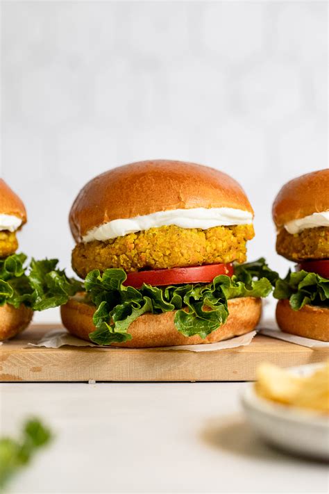 Vegetarian Curried Chickpea Burgers