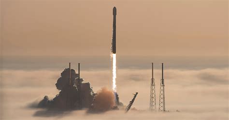 SpaceX lanzó su Falcon 9 con 53 satélites Starlink Actualidad