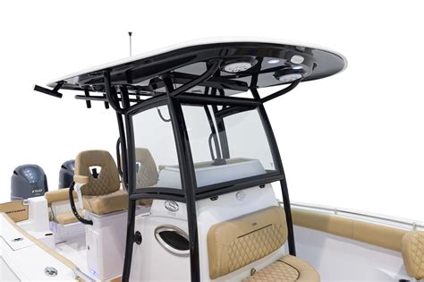 Open 252 Center Console · Features Sportsman Boats