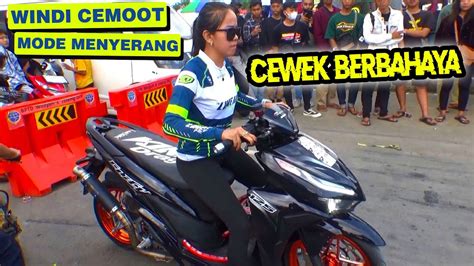 Semua Mata Tertuju Pada Cewek Berb H Ya Ini Seting Mode Menyerang