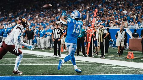 Detroit Lions Wr Amon Ra St Brown Continues To Set Records In Win Over