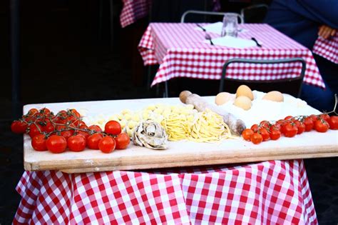 Free Images : meal, food, red, produce, kitchen, italy, eat, lunch ...
