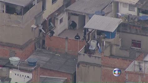 Favela Residents In Rio Protest After Police Raid Leaves 24 Suspects 1