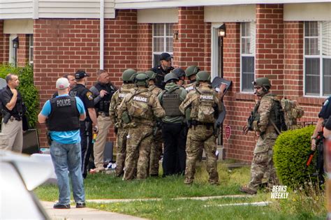 Man In Custody After Swat Responds To Domestic Disturbance In Spring