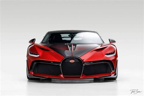 Bugatti Unveils Divo Ladybug With Masterfully Painted Body