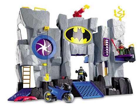 momstown Victoria: To the Batcave! Imaginext DC Super Friends momstown ...