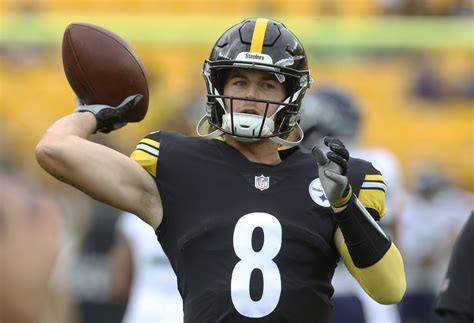 Check out the best preseason pics of Steelers QB Kenny Pickett