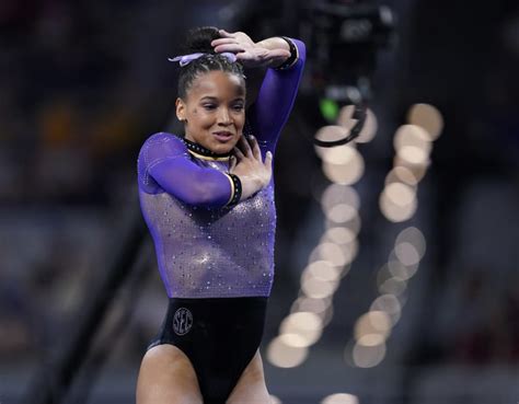 Lsu Gymnastics Edges Out No Ohio State In Season Opener