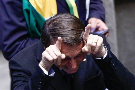 Bolsonaro enfrenta os gordos nos país de maricas Portal Disparada