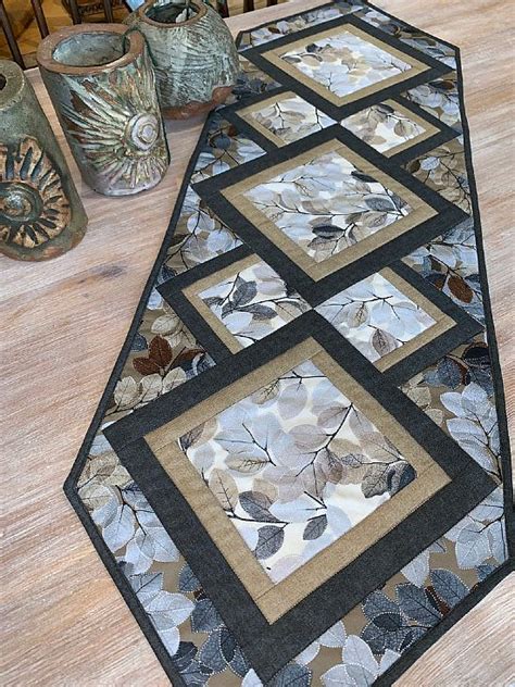 Feature Favorite Prints in This Table Runner - Quilting Digest ...