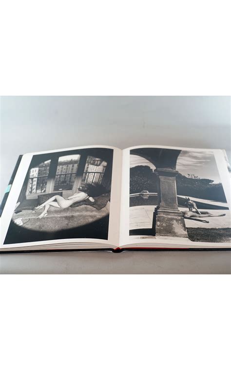 HELMUT NEWTON SEX AND LANDSCAPES Le Centre Ville Antiquités