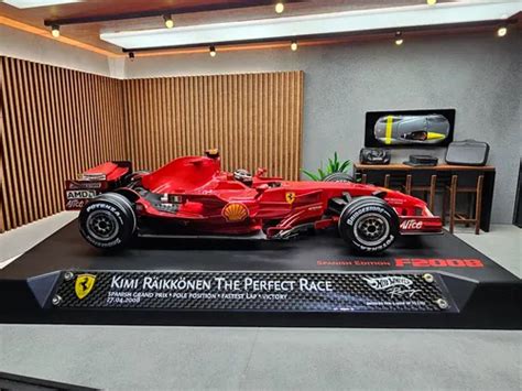 Ferrari F1 Kimi Raikkonen 2008 Ed Limitada Hot Wheels 1 18 Vermelho Parcelamento Sem Juros