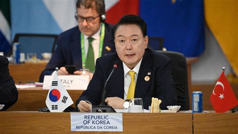 Südkorea Parlament stimmt für Amtsenthebungsverfahren gegen Präsident