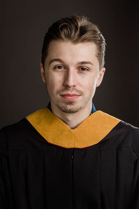 Guelph Graduation Studio Headshots