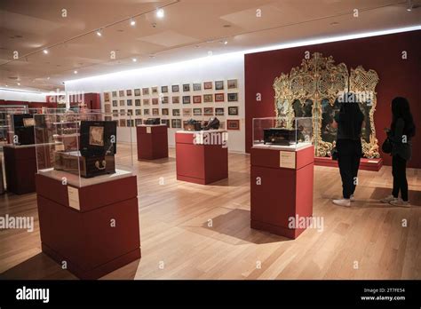 Sala De Exposici N De Escultura Y Pintura En El Museo Soumaya En La