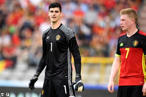 Thibaut Courtois Threatens Mole Within Belgium Squad