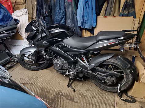 Купить б у Bajaj Pulsar NS карбюратор передач в Москве чёрный naked bike года на