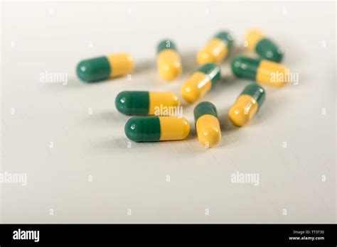 Tramadol Hcl Hi Res Stock Photography And Images Alamy