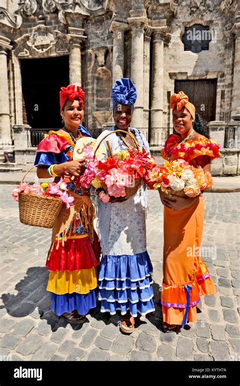 Robe traditionnelle cubaine Banque de photographies et dimages à haute