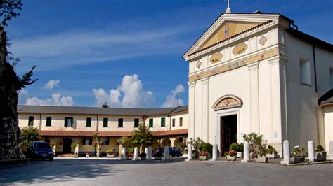 Italia In Preghiera Diretta Tv Dal Santuario Della Madonna Di