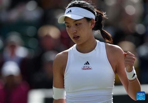 Wimbledon Swiatek Ousted From Third Round Chinas Wang Reaches Last