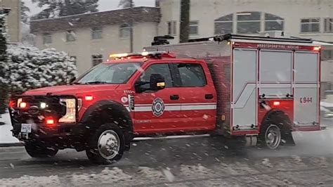 SNOW Abbotsford Fire Rescue Services Squad 1 Responding YouTube