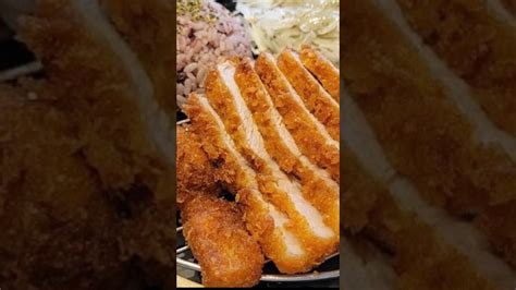 Cheesy Pork Cutlet Pork Tonkatsu Korea Youtube